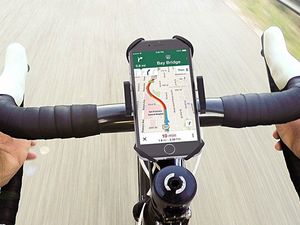 4kom.pl Uchwyt zaciskowy do motocykla Action Claw 6