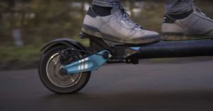 Hulajnoga elektryczna Vsett 9 10