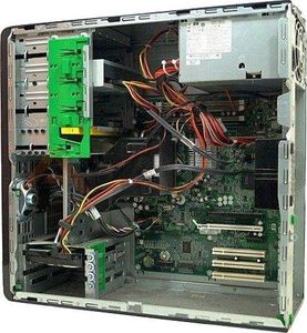 Laptop HP HP Compaq DC7900 TW Q9400 4x2.66GHz 4GB 240GB SSD DVD Windows 10 Home PL 3