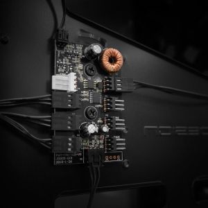 Obudowa Nzxt H440 (CA-H442W-M9) 11