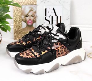 Goe Sneakersy skórzane damskie na koturnie czarne Goe II2N4067 36 2