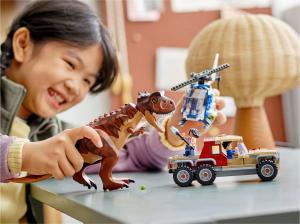LEGO Jurassic World Pościg za karnotaurem (76941) 3