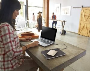 Dysk zewnętrzny HDD Seagate HDD 2 TB Złoty (STEH2000201) 6