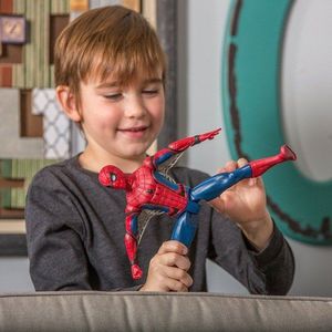 Figurka Hasbro Spiderman Homecoming - EYE FX Electronic Spider-Man B9693 5