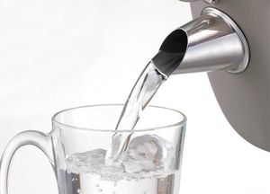 Czajnik Morphy Richards Pyramid Accents 6