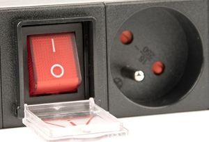 Gembird Listwa zasilająca rack 8x francuskie 3m (EG-PDU-014-F) 4