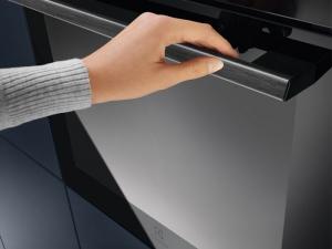 Piekarnik Electrolux EOB8S39WZ 4