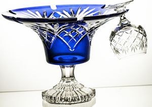 Crystal Julia Misa owocarka kryształowa na nodze kobalt 2