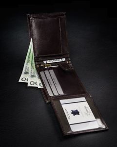 Rovicky Cienki portfel męski z naturalnej skóry licowej ze schowkiem na suwak Rovicky Nie dotyczy 8