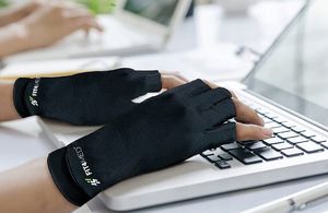 Fit4Med Ciepłe Dotykowe Termoaktywne Rękawiczki Biegania 3