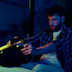 Kierownica Thrustmaster T128 Xbox Series X/S/Xbox One/PC (4460184) + Lewarek TH8S (4060256) 13