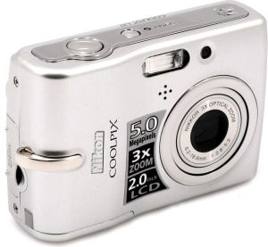 Aparat cyfrowy Nikon CoolPix L10 2