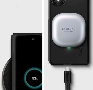 Spigen Etui Spigen Airskin Samsung Galaxy Z Fold 3 Black 18