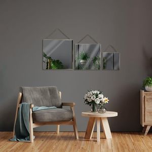 Vilde Kwadratowe lustro na łańcuszku w złotej metalowej ramie 3 sztuki 3