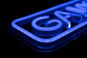 Mikrofon PREYON Mikrofon Osprey Scream (POS43B) + Neon ścienny GAME ON Blue Eye Bait (PPEB28WD) 17