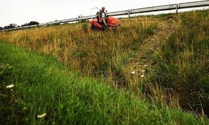 Traktor ogrodowy Oleo-Mac Apache 92 Evo 4x4 Emak 11