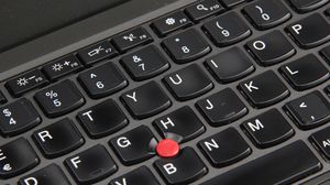 Laptop Lenovo Laptop Lenovo ThinkPad x250 i5-5300U 8 GB 240 SSD 12,5" FHD W10Pro A- S/N: PC08RV9U 13