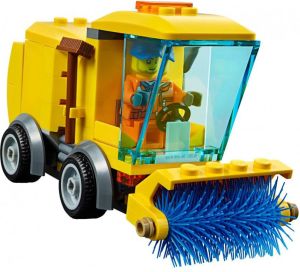 LEGO Stacja Paliw (60132) 11