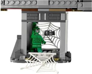 LEGO Marvel Super Heroes Spiderman: Pajęczy Wojownik (76057) 9