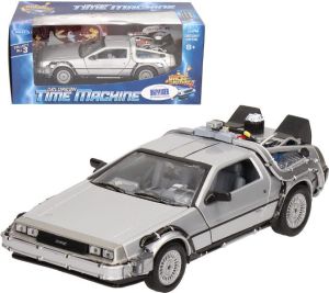 Welly Delorean Time Machine (WE22441) 1