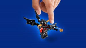 LEGO Nexo Knights Myśliwiec V2 Aarona (70320) 12