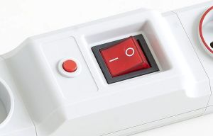 Listwa zasilająca Armac Multi M3+3 przeciwprzepięciowa 6 gniazd 2.5 m szara (M33/25/SZ) 2