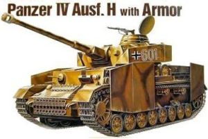 Academy Panzerkampfwagen Ausf. IV HJ (13234) 1