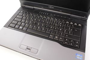 Laptop Fujitsu Fujitsu LifeBook S752 Core i5 3320m (3-gen.) 2,6 GHz / 8 GB / 240 SSD / 14'' / Win 10 Prof. (Update) 2