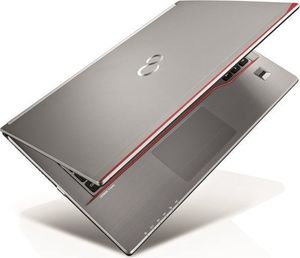 Laptop Fujitsu Fujitsu Lifebook E744 Core i5 4200M (4-gen.) 2,5 GHz / 4 GB / 120 SSD / DVD / 14'' HD+ / Win 10 Prof. (Update) 1