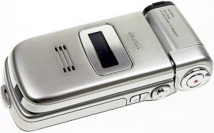 Telefon komórkowy Nokia N93i 3