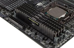 Pamięć Corsair Vengeance LPX, DDR4, 64 GB, 3000MHz, CL15 (CMK64GX4M4C3000C15) 5