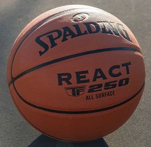 Spalding Piłka do koszykówki koszykowa Spalding React TF-250 brązowa 76802Z 6 6