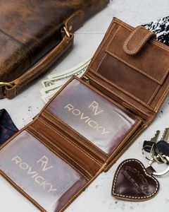 Always Wild Pionowy, zapinany portfel męski z zewnętrzną kieszonką na kartę Always Wild Nie dotyczy 7