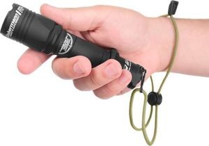 Latarka Armytek Taktyczna Dobermann 11