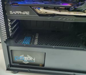 Komputer Komputery Kwadraciak Komputer gamingowy RYZEN 5-3600+ Radeon Sapphire RX 5700XT 8 GB 4