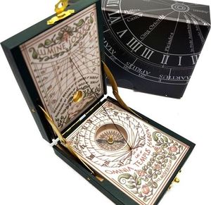 Giftdeco Zegar słoneczny Kepler, wieko mosiężne, kompas 1