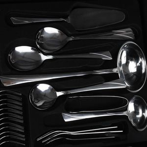 Karl Hausmann Komplet Sztućców w Walizce Zestaw 72 el KING 6