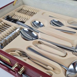 Karl Hausmann Komplet Sztućców w Walizce 72 el Połysk ERIS 6