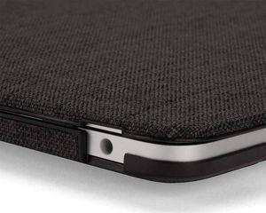 Etui Incipio Incase Textured Hardshell Woolenex - obudowa ochronna do MacBook Air 13" 2020 (grafitowa) 5
