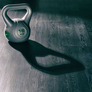 Kettlebell Movit bitumiczny 16 kg 4