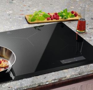 Płyta grzewcza Electrolux EIS6448 4