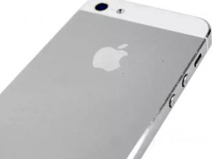 Smartfon Apple iPhone 5 4