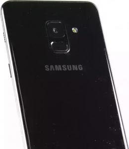 Smartfon Samsung Galaxy A8 2018 4/32GB Dual SIM Czarny Klasa A- 2