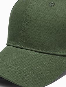 Ombre Czapka męska z daszkiem H086 - zielona 2