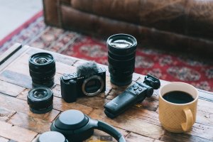 Aparat Sony ZV-E10 + 16-50 mm f/3.5-5.6 OSS do wideoblogów (ZVE10LBDI.EU) 7