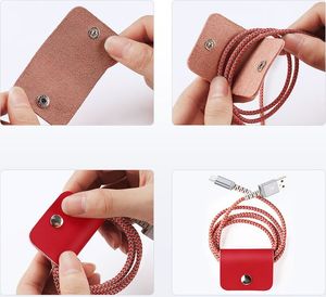 Dux Ducis Dux Ducis Hivo skórzane etui z klapką pokrowiec ze skóry naturalnej portfel na karty i dokumenty iPhone 13 czarny 24