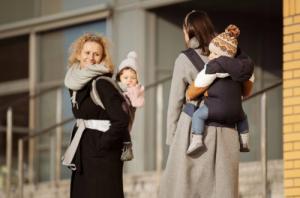 MoMi MOMI COLLET NOSIDEŁKO GRANATOWE 11