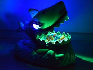 Jokomisiada Interaktywna Gra SZALONY REKIN zjadacz ryb GR0323 3