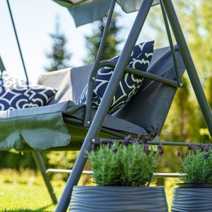 Majowo HUŚTAWKA OGRODOWA Z DASZKIEM 9