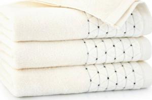 Zwoltex Ręcznik bawełna egipska 70x140 Oscar antybakteryjny kremowy Zwoltex 1
